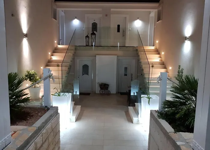 Daire Hvar